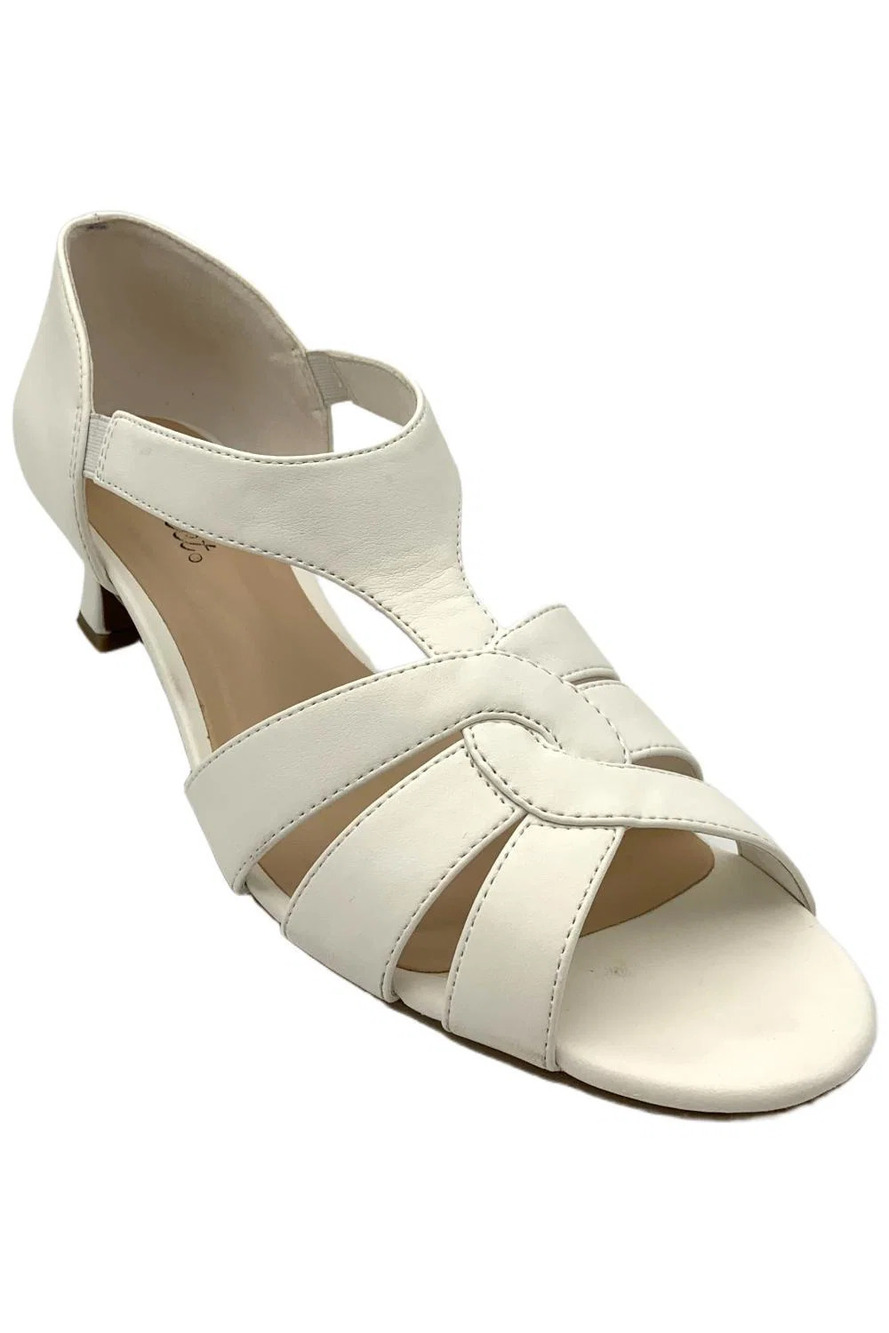 Easy Street Women's Essie Slip-On Dress Sandals White - Narrow